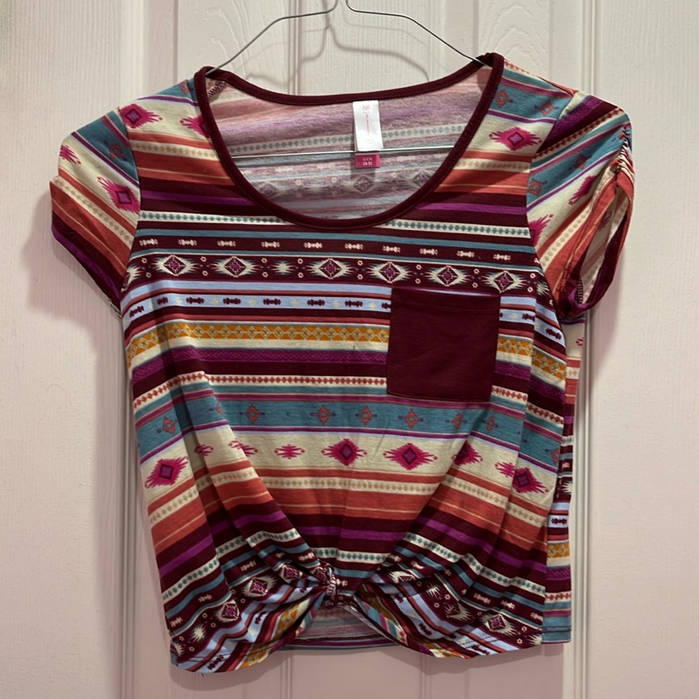 No Boundaries Short Sleeve Top (Small)
